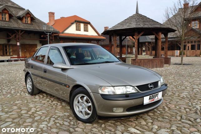 Опель вектра б 1997г. Opel Vectra 1997. Опель Вектра 1997. Opel Vectra b 1997. Опель Вектра лифтбек 1997.