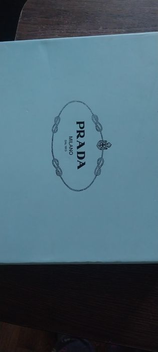 Продам жіночі ботинки,, Prada"