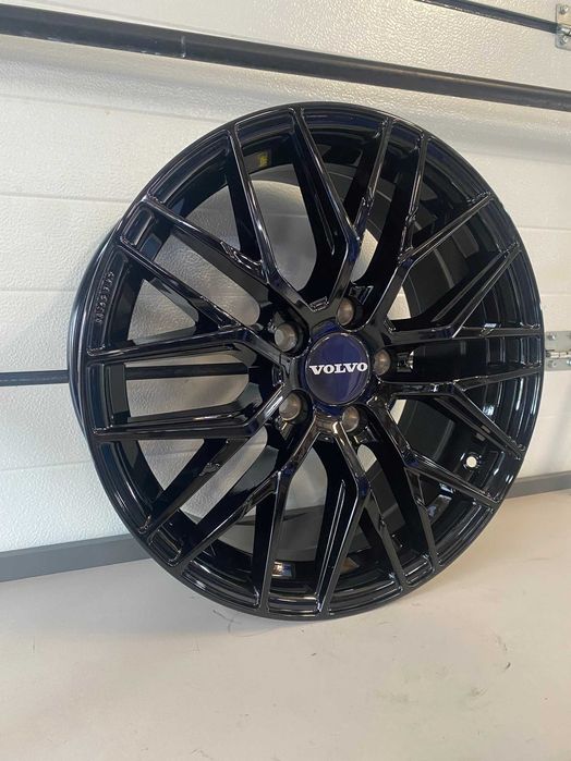Alufelgi 17 7,5J Et.45 MAM RS4 Volvo S60 I II III V40 V50 V60 V90 XC40
