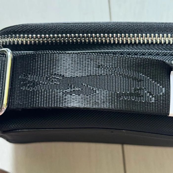 Мессенджер через плече Lacoste, чорний