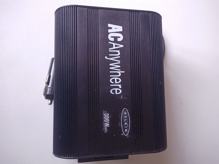Інвертор Belkin AC Anywhere 300W, 12V/~230V