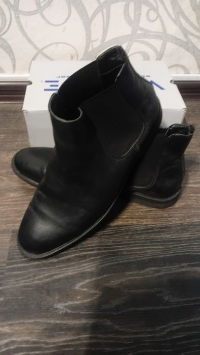 Продам взуття  чоловічі