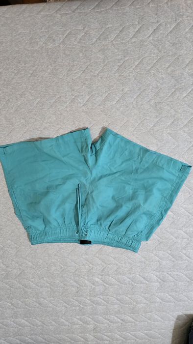 Calções de praia Azuis
Tamanho M.