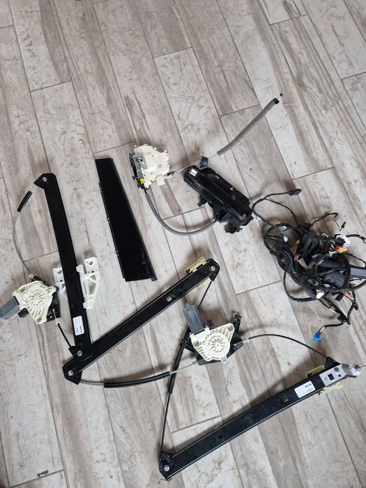 Стекла замок петли ручки Audi q5 80a