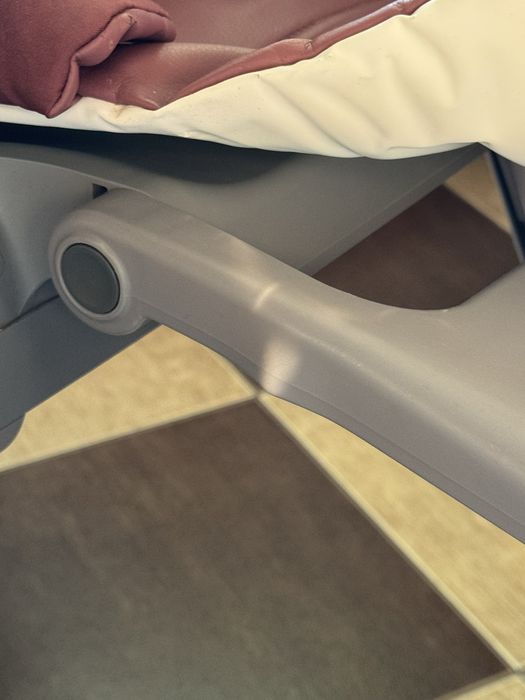 Стільчик для годування Chicco Magic Polly Relax