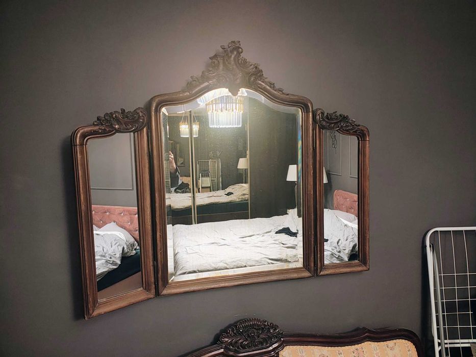 Stylowe potrójne lustro dębowe