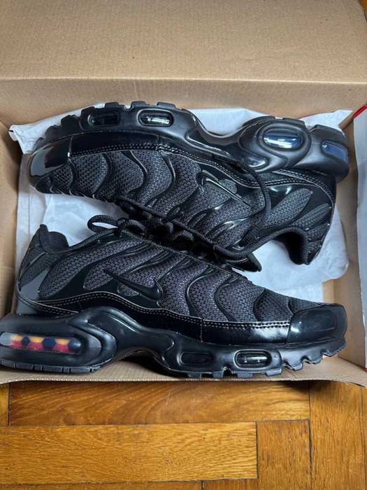 "Buty męskie Trampk" Nike_Air_Max_TN_Plus_Black R.39