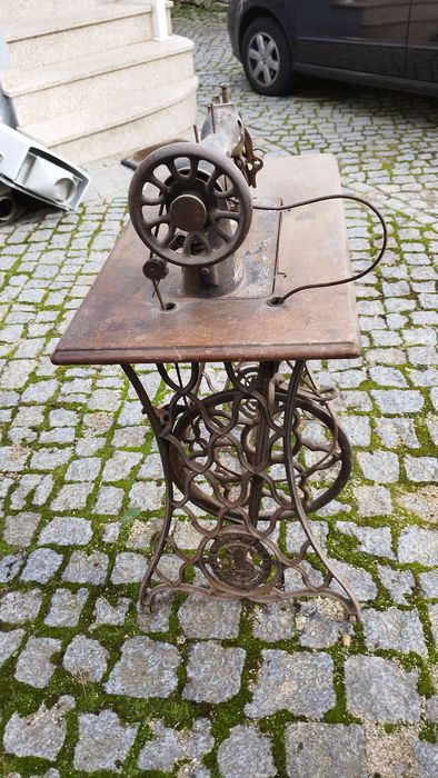 Máquina costura Singer para restauro