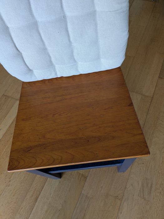 2 cadeiras de madeira maciça restauradas