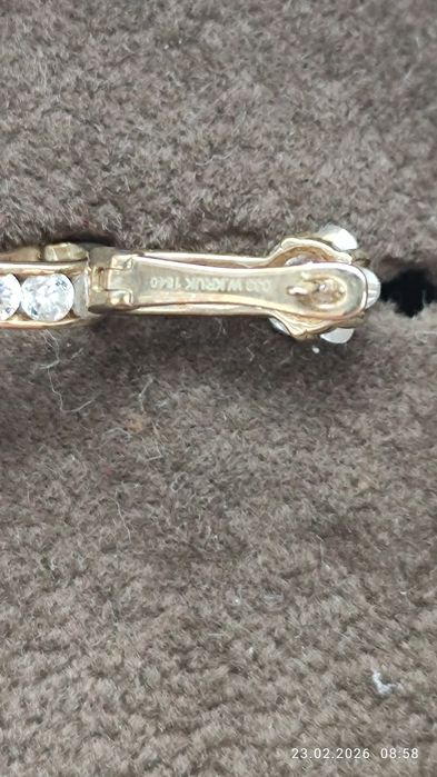 Kolczyki złote z Kruka.