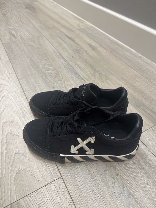 Snekersy Off White 36