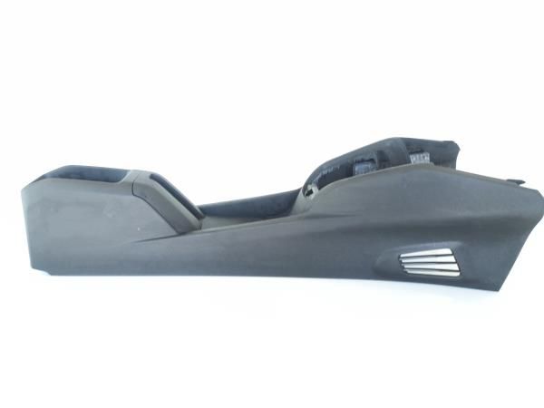 Consola central PEUGEOT 208