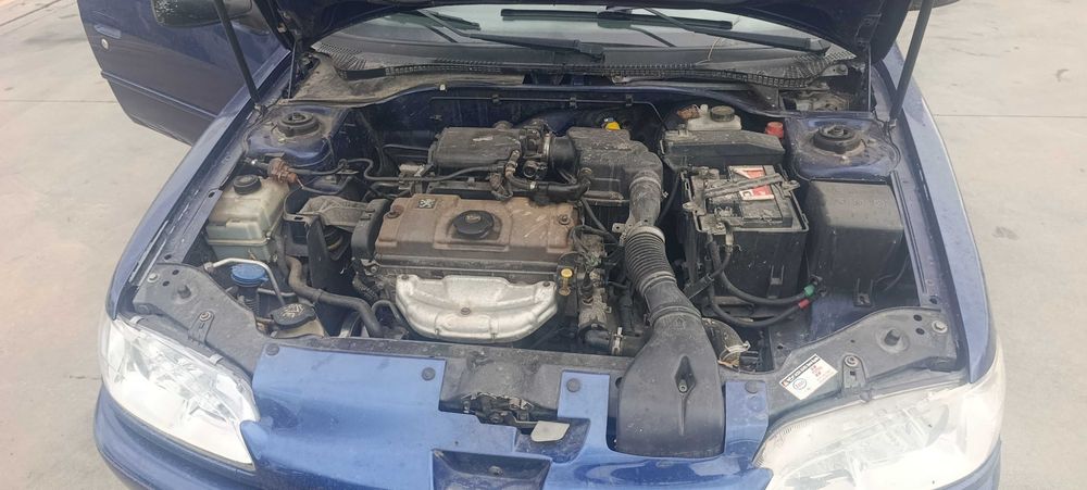 Peugeot 306 1.4 gasolina para Peças