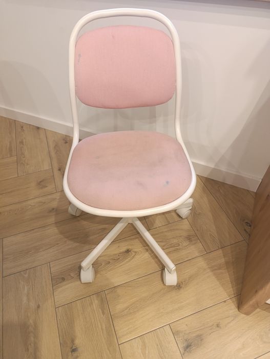 Krzesło biurowe obrotowe Ikea dziecięce za darmo