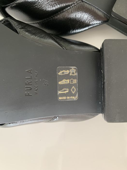 Furla 37 klapki skóra czarne