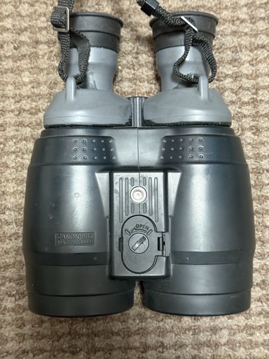 Бінокль Canon 18x50 IS UD 3,7” all weather