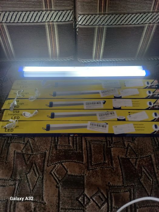 Світильник світлодіодний з акумулятором EMERGENCY LIGHT TUBE 50 см.