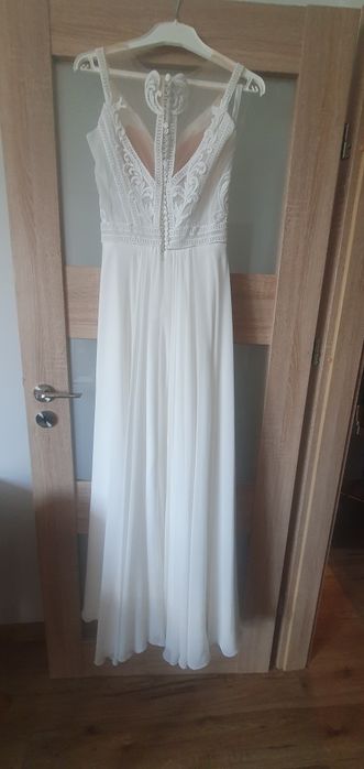 Jak nowa suknia ślubna