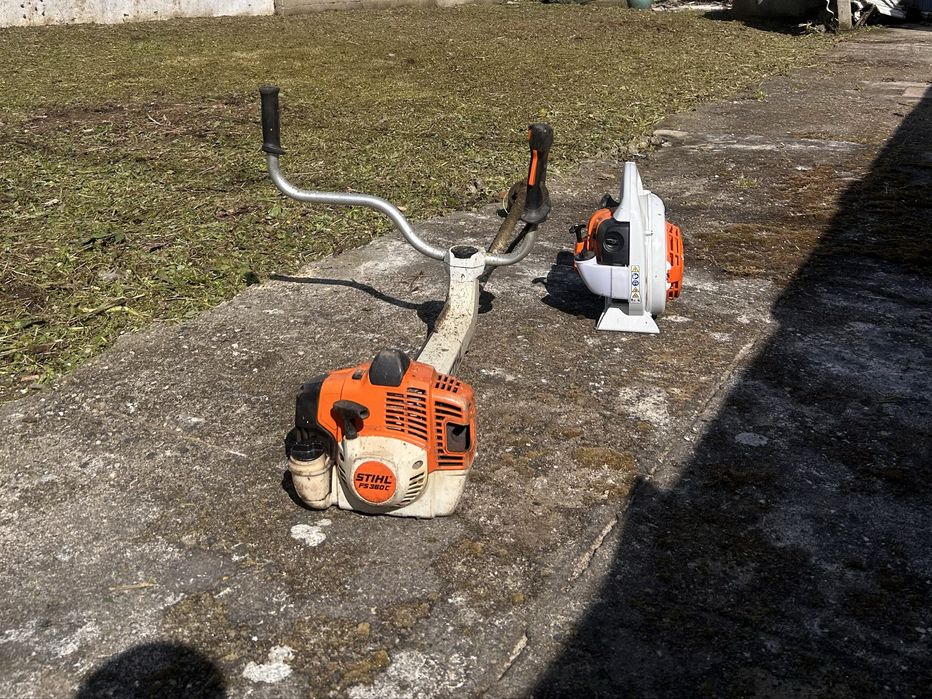Limpeza de terrenos e jardins com roçadora