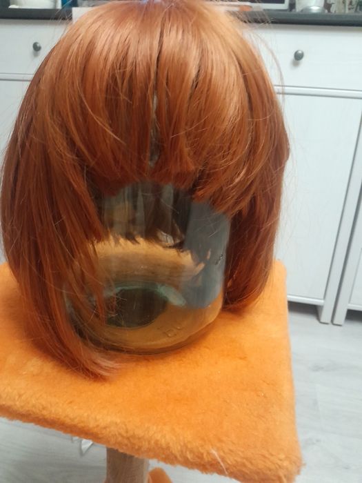 Парик бу  Hivision   карэ