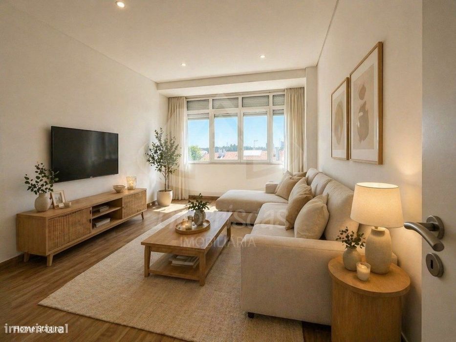 Apartamento T2 totalmente remodelado, localizado em Vialonga