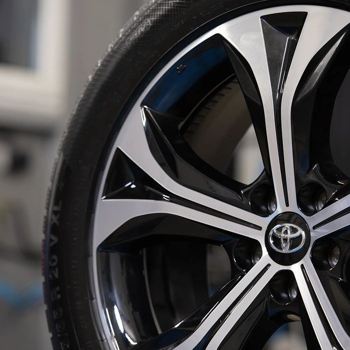 NOWE ORYGINALNE Felgi 20" Toyota - Highlander RAV4