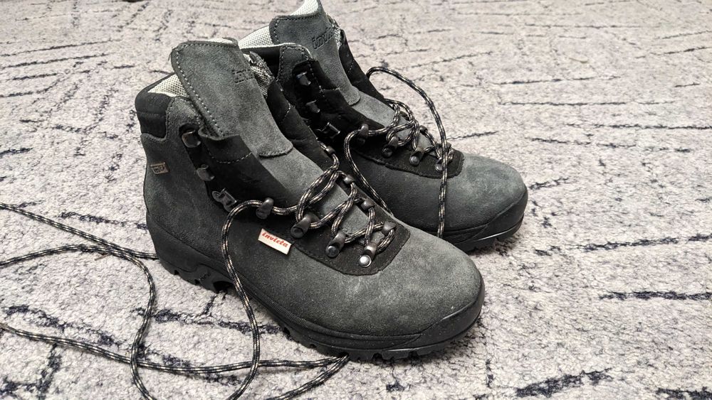 buty trekkingowe Invicta r. 38 nowe