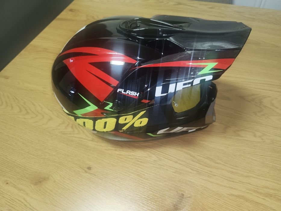 Capacete ufo tamanho L