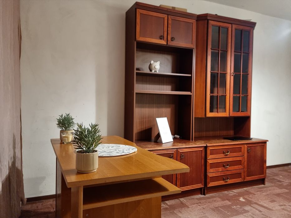 Duży pokój 17m2 z balkonem niedaleko Metra Wilanowska