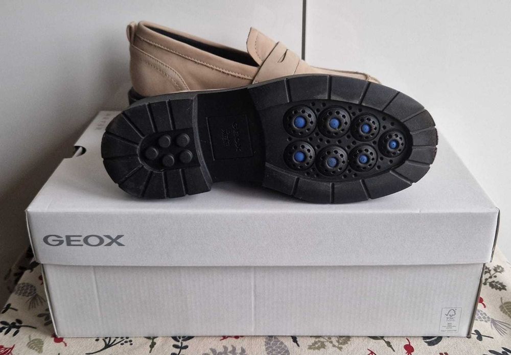 Mokasyny Geox rozm. 37
