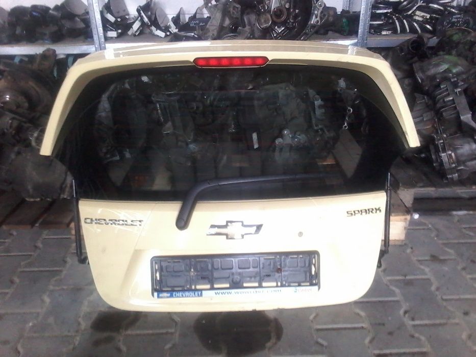 Chevrolet spark Кришка багажника Кляпа ляда