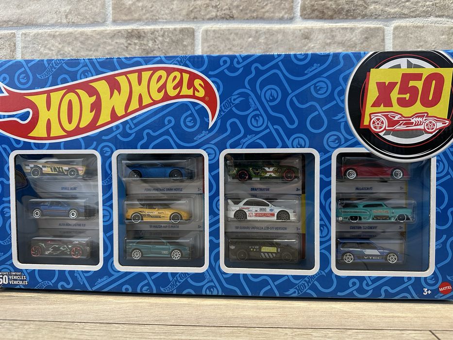 Hot Wheels Хот Вілс 50 шт Mattel