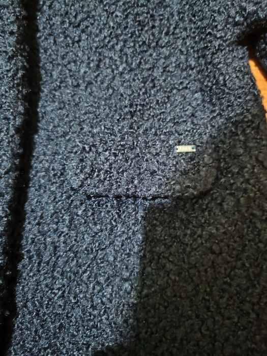 Casaco azul marinho de menina da Mayoral