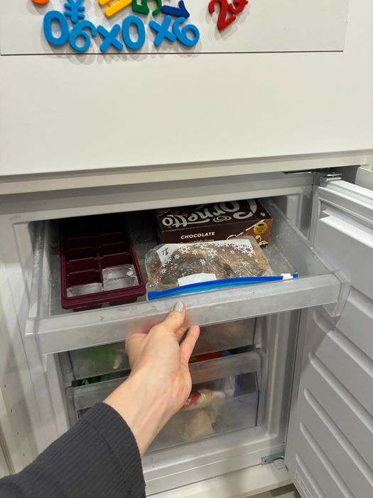 [Como NOVO] Frigorifico combinado de encastrar TINAD IKEA