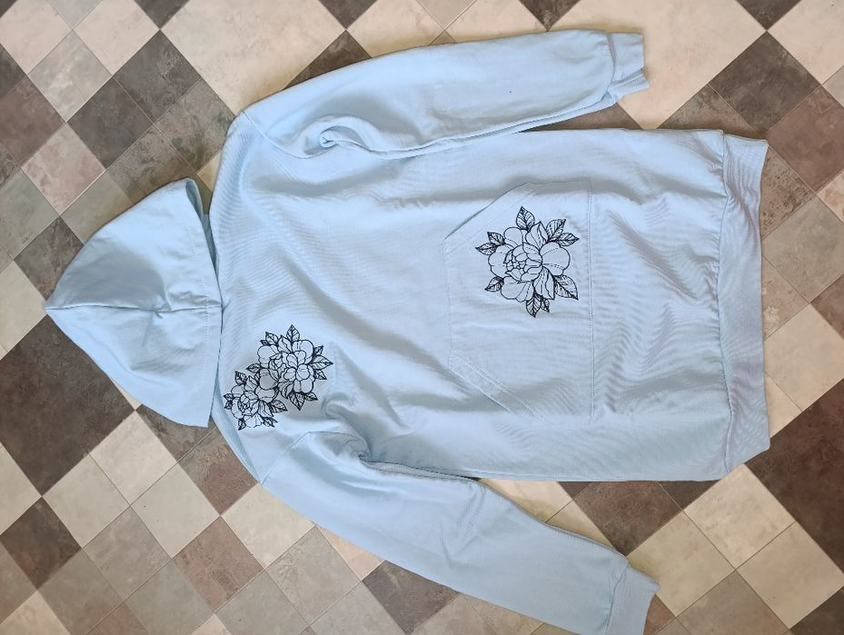 Продам світшот на дівчинку