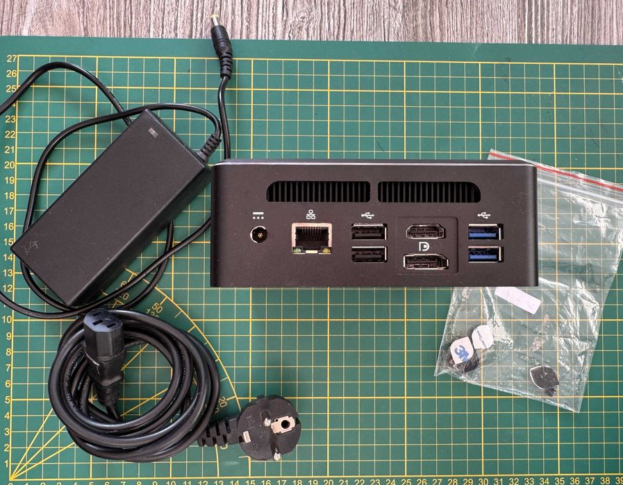 mini pc ryzen 7 2700U