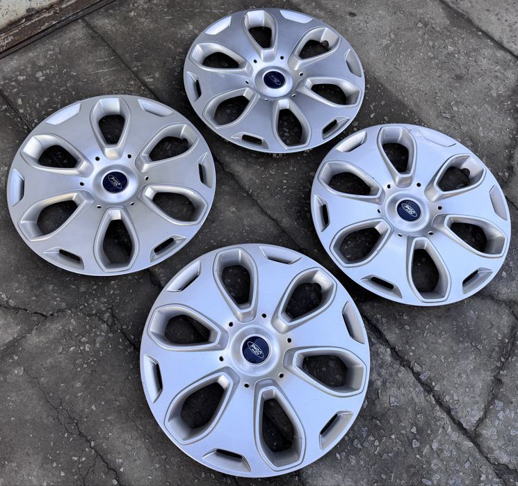 Оригинальные колпаки r17 Ford Focus/Mondeo/Fusion/C-max/Kuga/Escape/S-Max/Transit Courier/Tourneo Custom/Tourneo Courier/KA/B-Max/Fiesta/Galaxy/Taurus