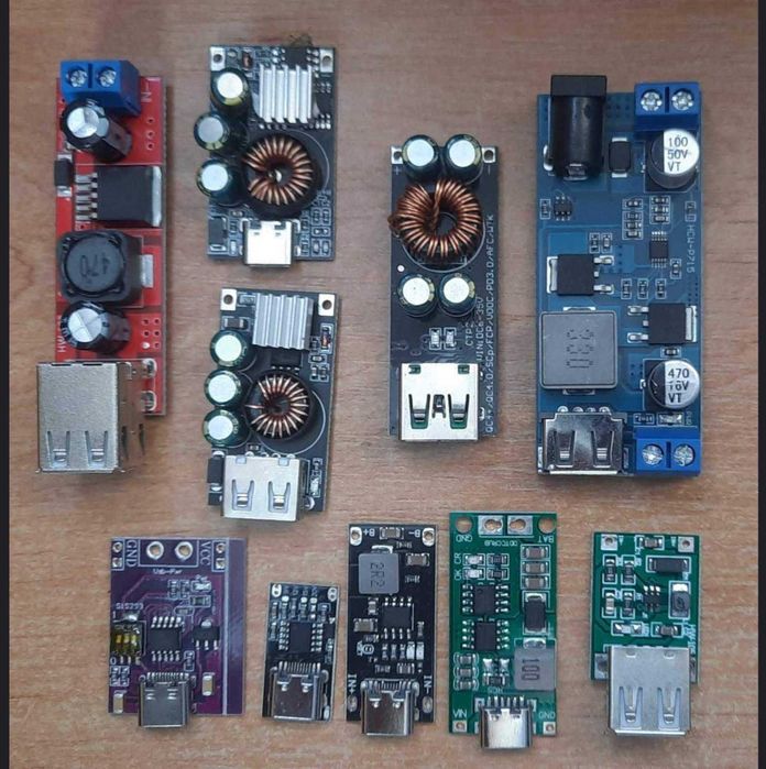 Триггер , зарядка для телефона USB. QC 3.0 Ip2312 CN5711 повербанк