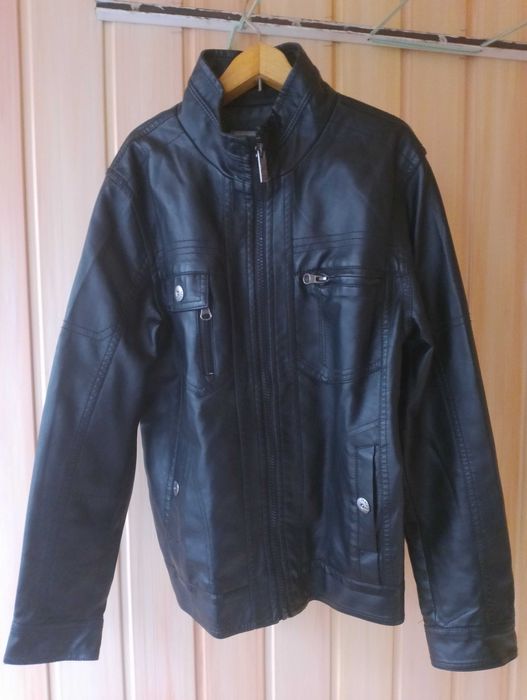 Курточка демисезонная черная на мальчика