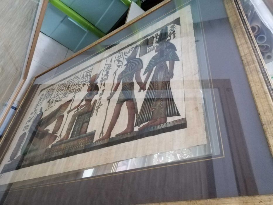 Quadros com telas egípcias