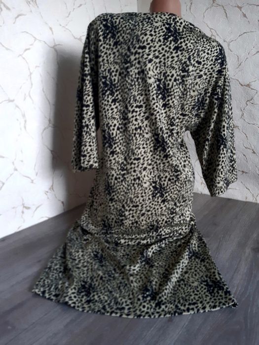 Сукня міді трикотаж 46 р.