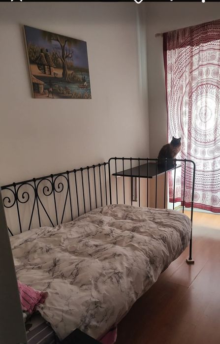 Alugo quarto em Arroios