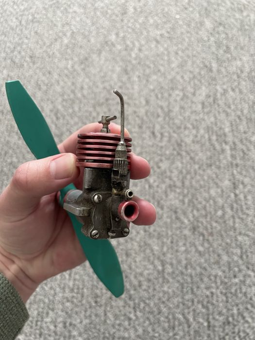 Двигун МК-17 авіаконструктор обʼєм 1.49