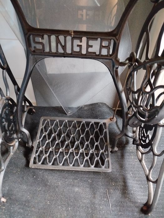 Máquina de costura Singer
