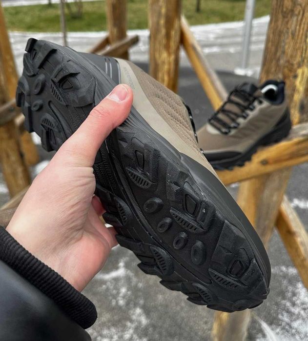 Мужские Зимние Кроссовки на Меху цвет Хаки Высокие Ботинки