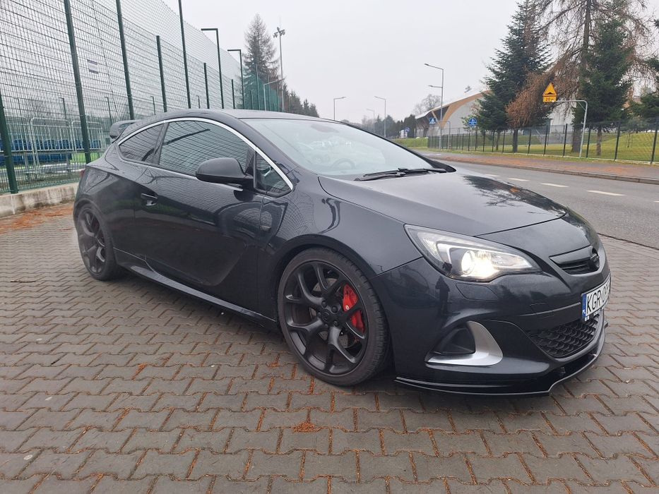 Opel Astra J OPC