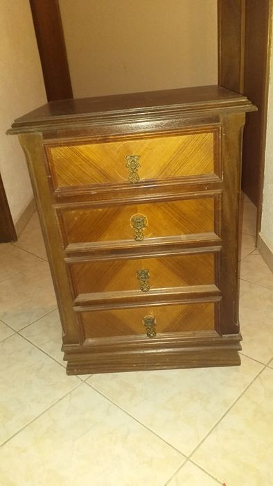 Mobília em cerejeira