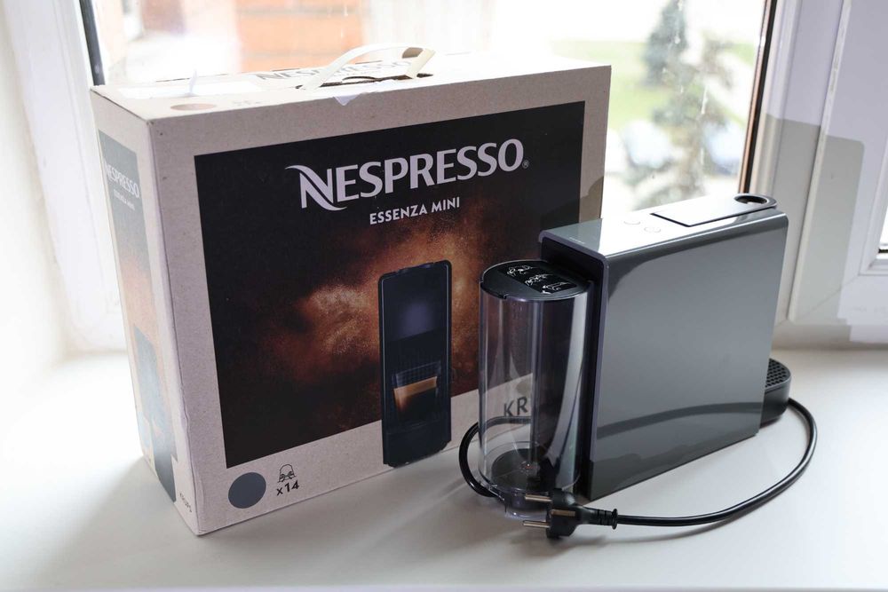 Капсульная кофемашина | KRUPS XN110110 Nespresso C30 Essenza Mini