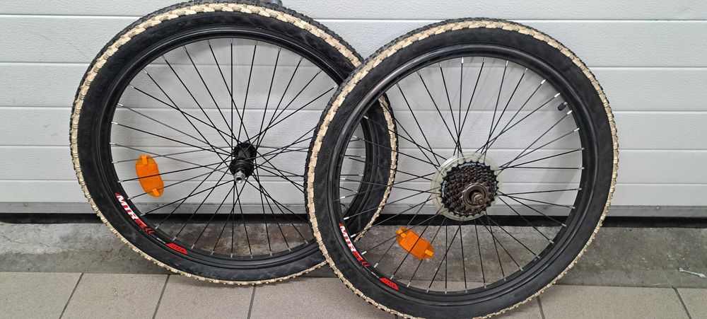 kpl Koła KROSS 24" cale czarne v-brake MTB Kross tył + przód