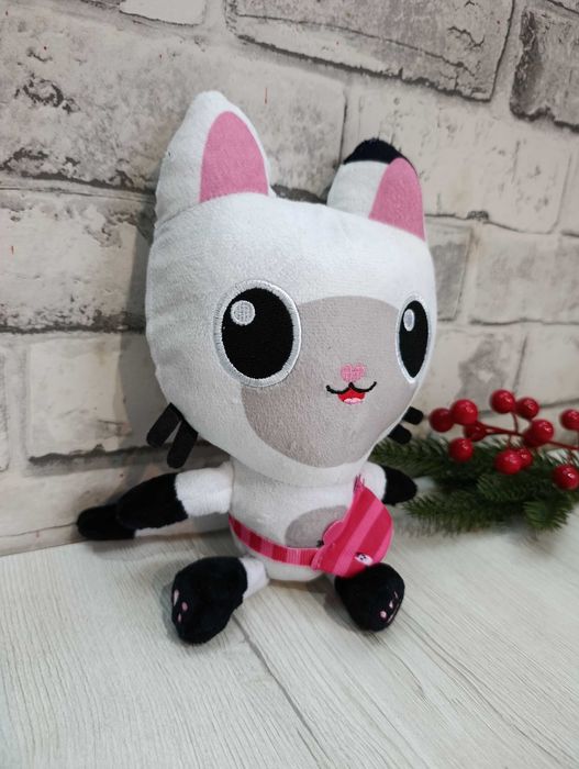 Panduś nowa maskotka koci domek Gabi kotek biały pluszowy Pandy cat